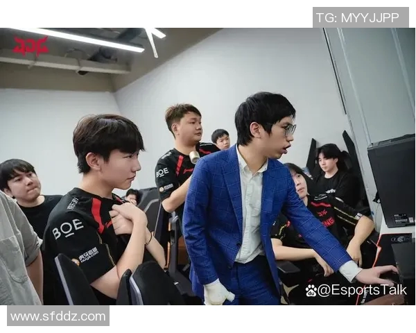 esports最新数据CSGO战术解析JDG盯防体系的核心策略与执行细节探讨